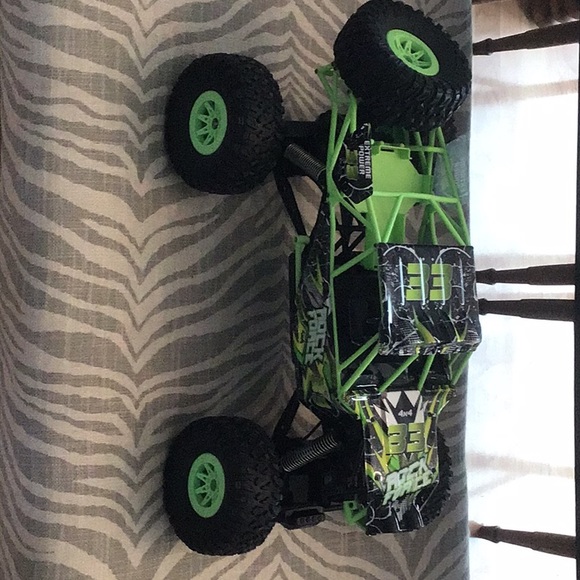 Rock force 33 4x4 remote control - Picture 2 of 9